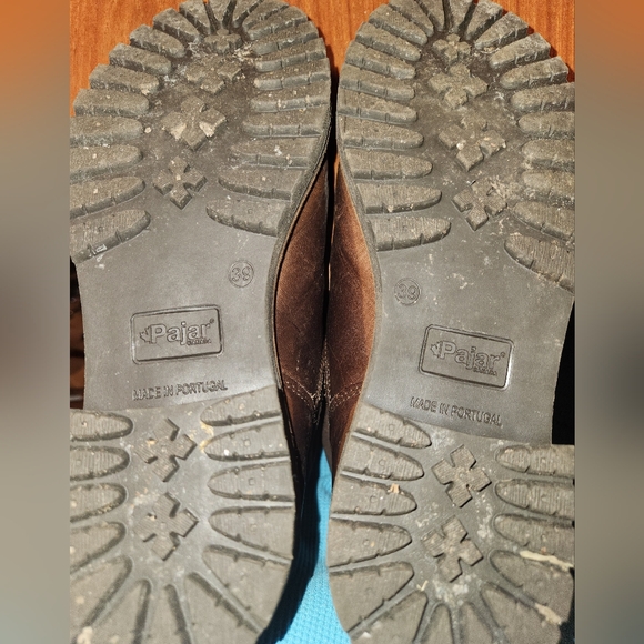 Pajar Leather Women's Boots - Picture 13 of 13